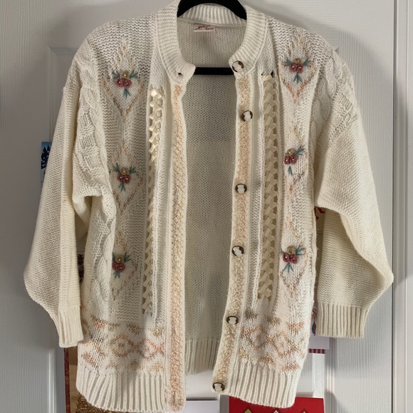 Vintage Mizaro Sarah Cardigan - Picture 2 of 5